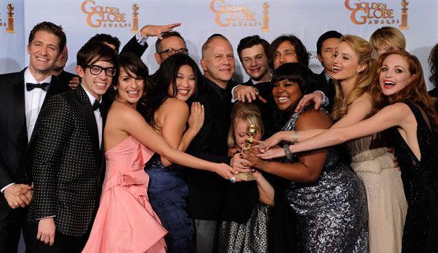 The cast of Glee showed up in force for the awards show. Probably for the free drinks?